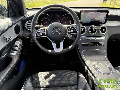 MERCEDES GLC