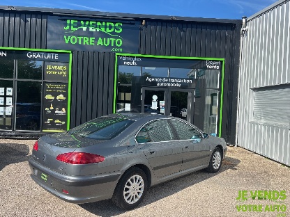 PEUGEOT 607