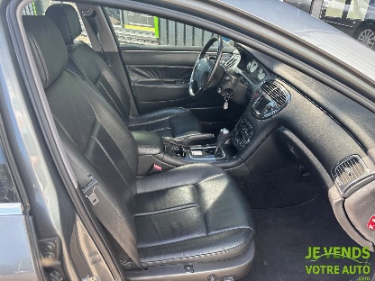 PEUGEOT 607