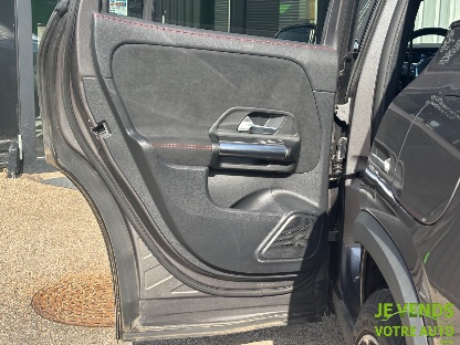 MERCEDES GLA