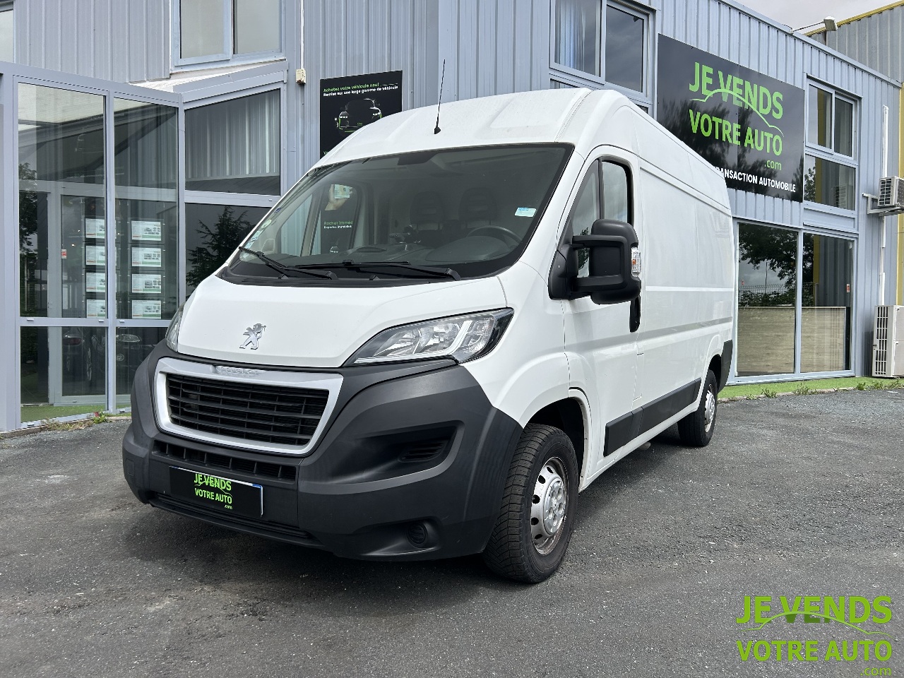 PEUGEOT BOXER