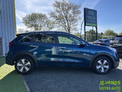 KIA NIRO