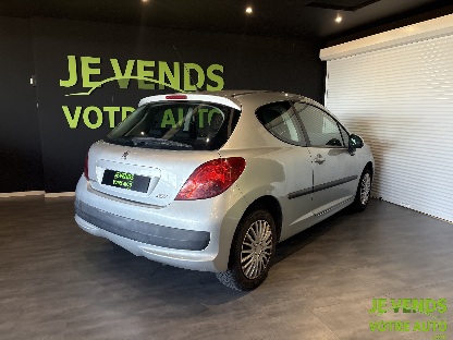 PEUGEOT 207