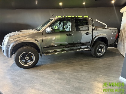 ISUZU D-MAX