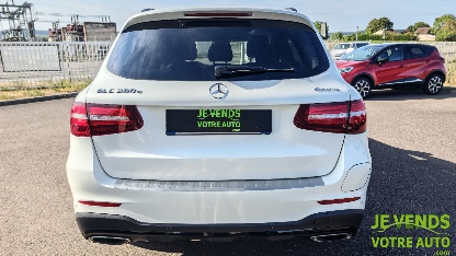 MERCEDES GLC