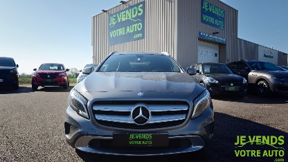 MERCEDES GLA