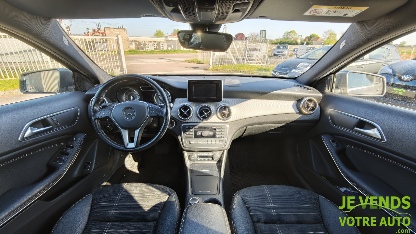 MERCEDES GLA