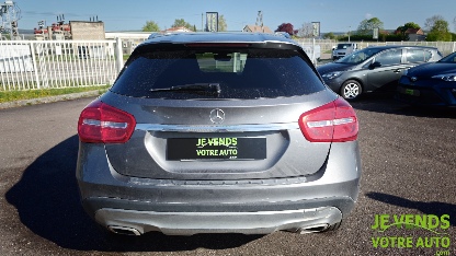 MERCEDES GLA