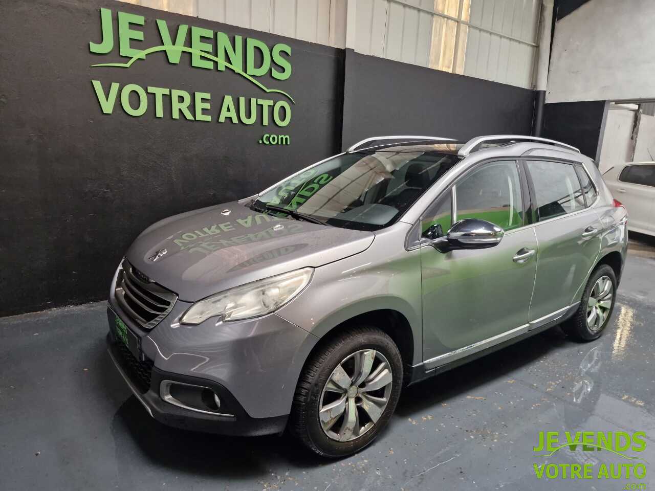 PEUGEOT 2008